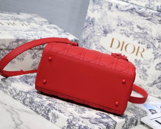 Dior M0565 Medium Lady Dior Cannage Calfskin Bag Red