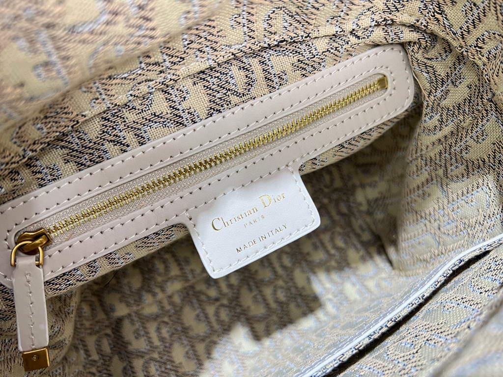 Dior M0565 Medium Lady Dior Bag Natural Wicker Grey