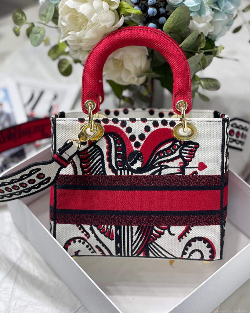 Dior M0565 Medium Lady D-Life Bag Latte Multicolor Cupidon Embroidery