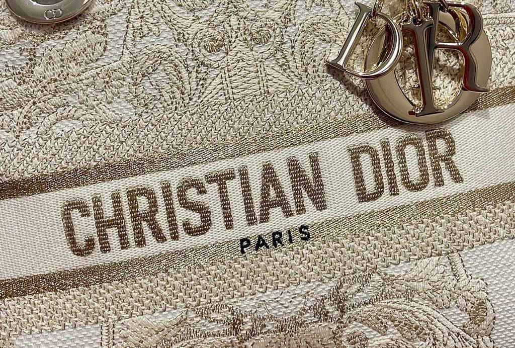 Dior M0565 Medium Lady D-Life Bag Light Yellow Cupidon Embroidery
