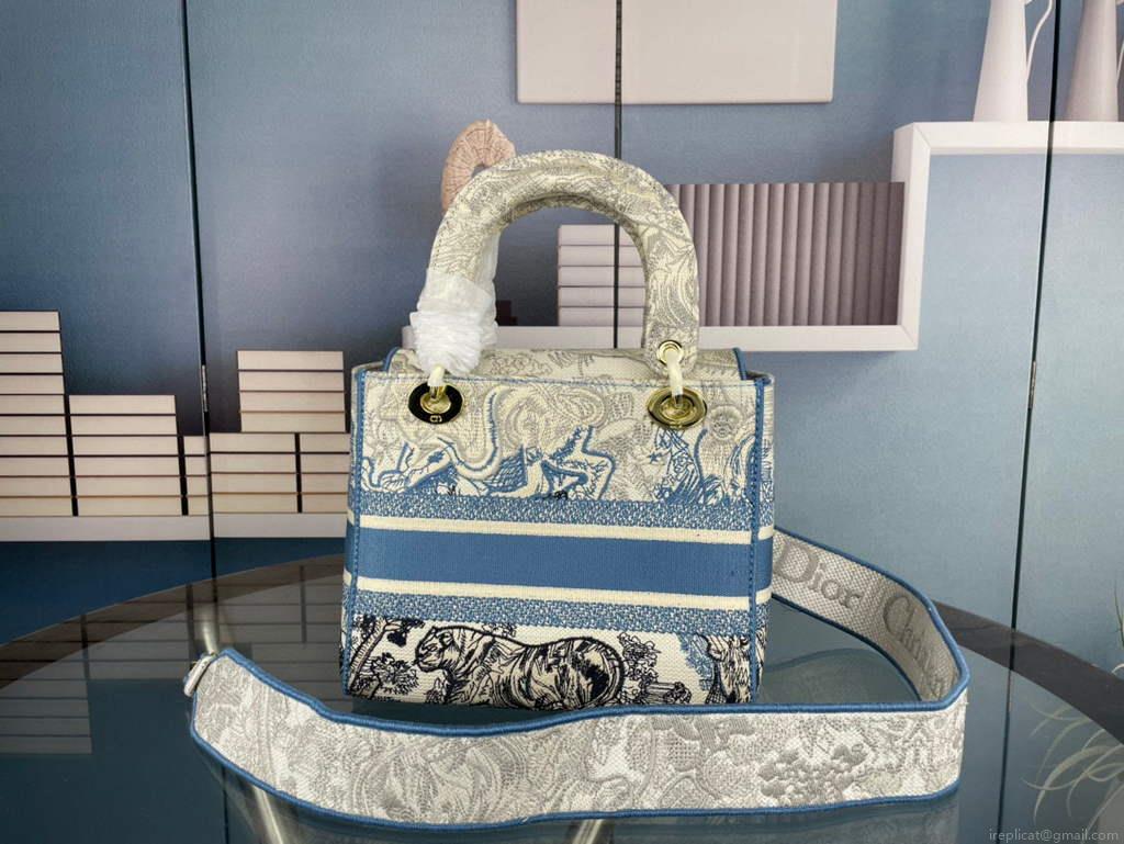 Dior M0565 Medium Lady D-Life Bag Blue Toile de Jouy Embroidery