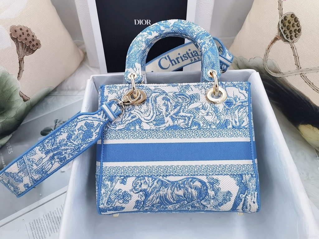 Dior M0565 Medium Lady D-Life Bag Cornflower Blue Toile de Jouy Embroidery