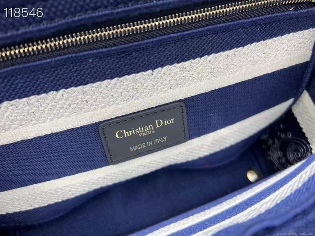 Dior M0565 Medium Lady D-Life Bag Blue and White Cornely-Effect Embroidery