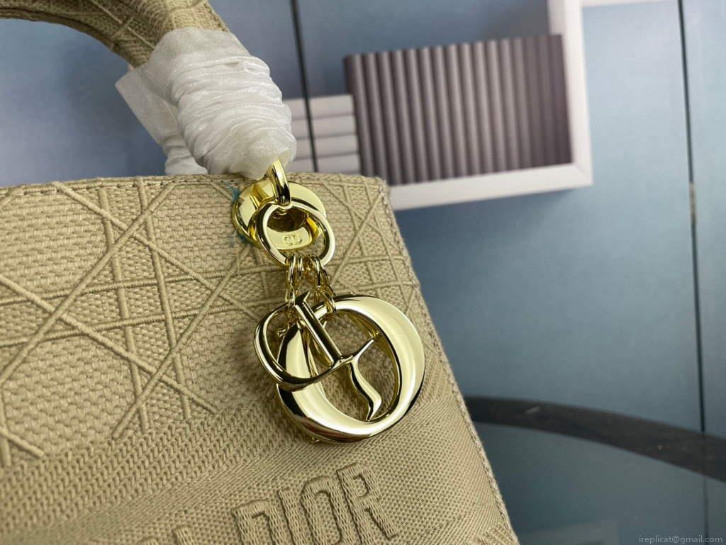 Dior M0565 Medium Lady D-Life Bag Cannage Embroidery Light Yellow