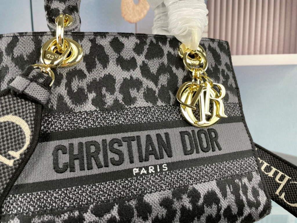 Dior M0565 Medium Lady D-Life Bag Mizza Embroidery Blue and Black