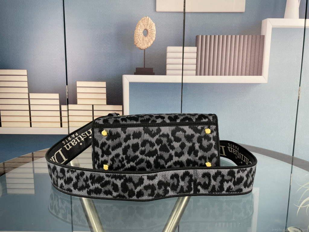 Dior M0565 Medium Lady D-Life Bag Mizza Embroidery Blue and Black