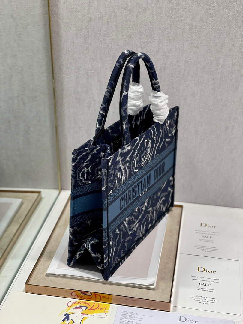 Dior M1296 Medium Book Tote Blue Roses embroidery