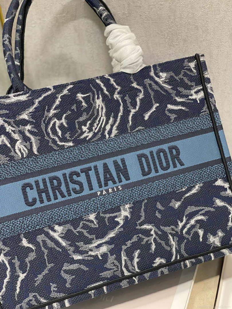 Dior M1296 Medium Book Tote Blue Roses embroidery