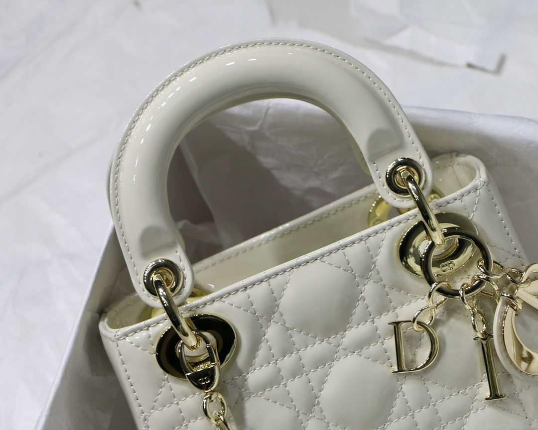 Dior M0505 Mini Lady Dior Bag White Patent Cannage Calfskin