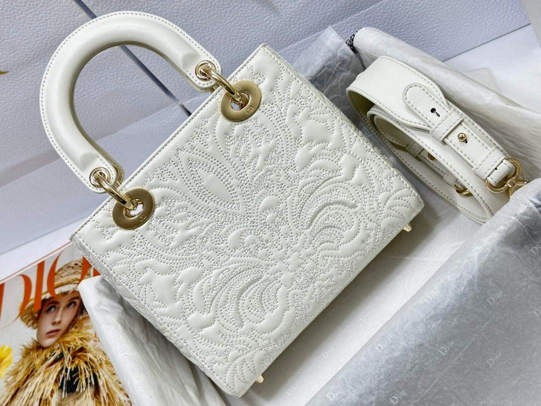 Dior M0538 Small Lady Dior My ABCDIOR Bag Latte Quilted-Effect Lambskin White