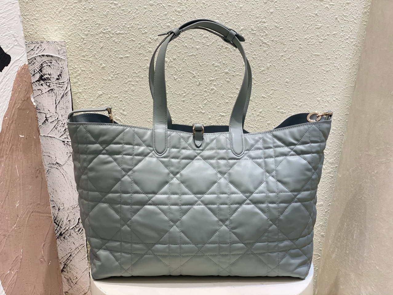 Dior M2820 Large Dior Toujours Bag Blue Macrocannage Calfskin