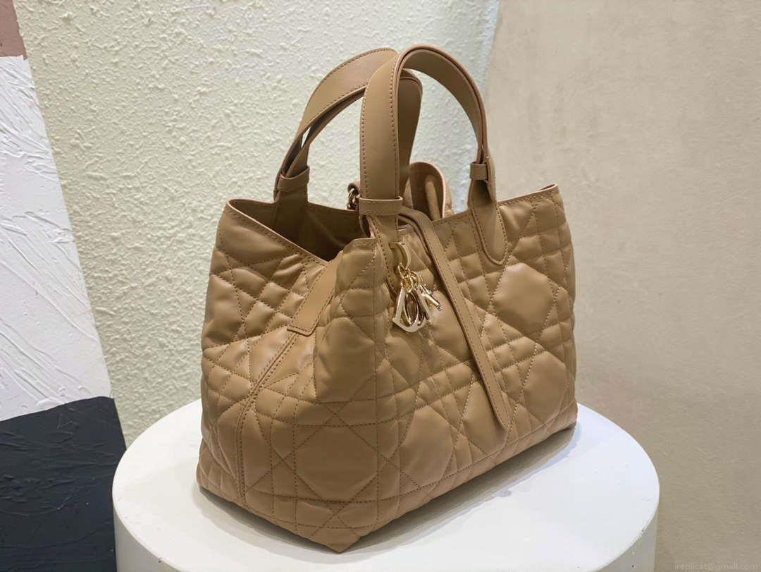 Dior M2821 Medium Dior Toujours Bag Apricot Macrocannage Calfskin