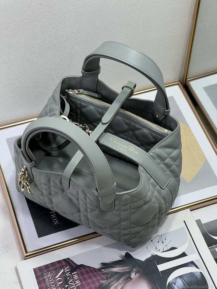 Dior M2822 Small Dior Toujours Bag Blue Macrocannage Calfskin