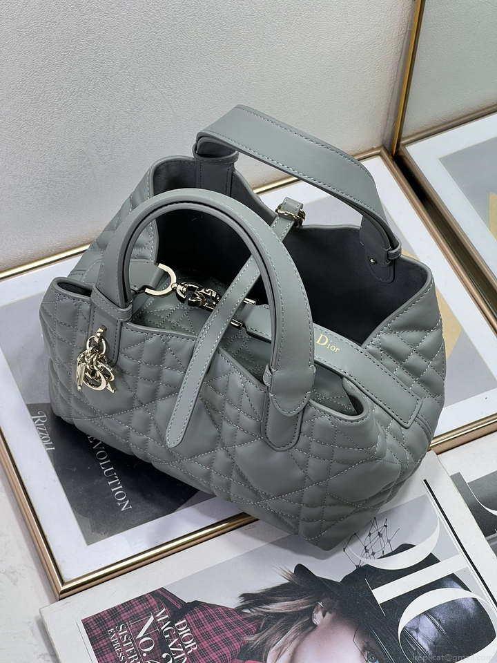 Dior M2822 Small Dior Toujours Bag Blue Macrocannage Calfskin