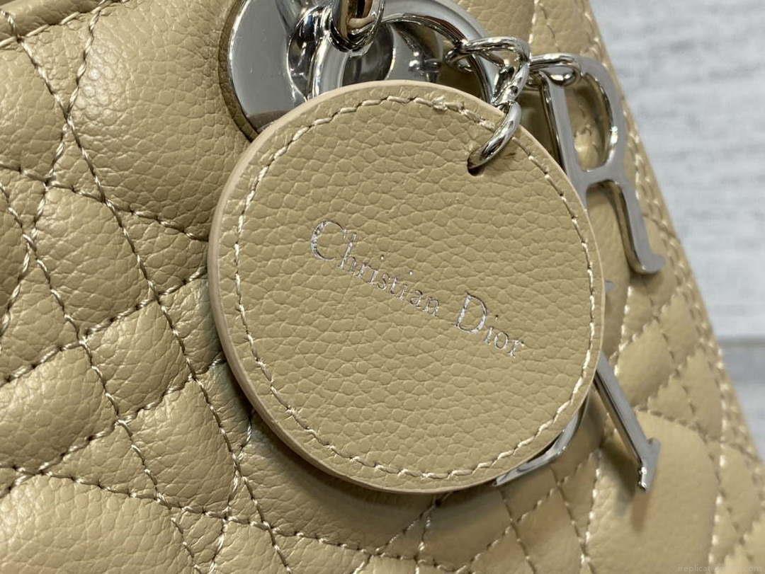 Dior M0565 Medium Lady Dior Bag Sand-Colored Grained Cannage Calfskin Silver