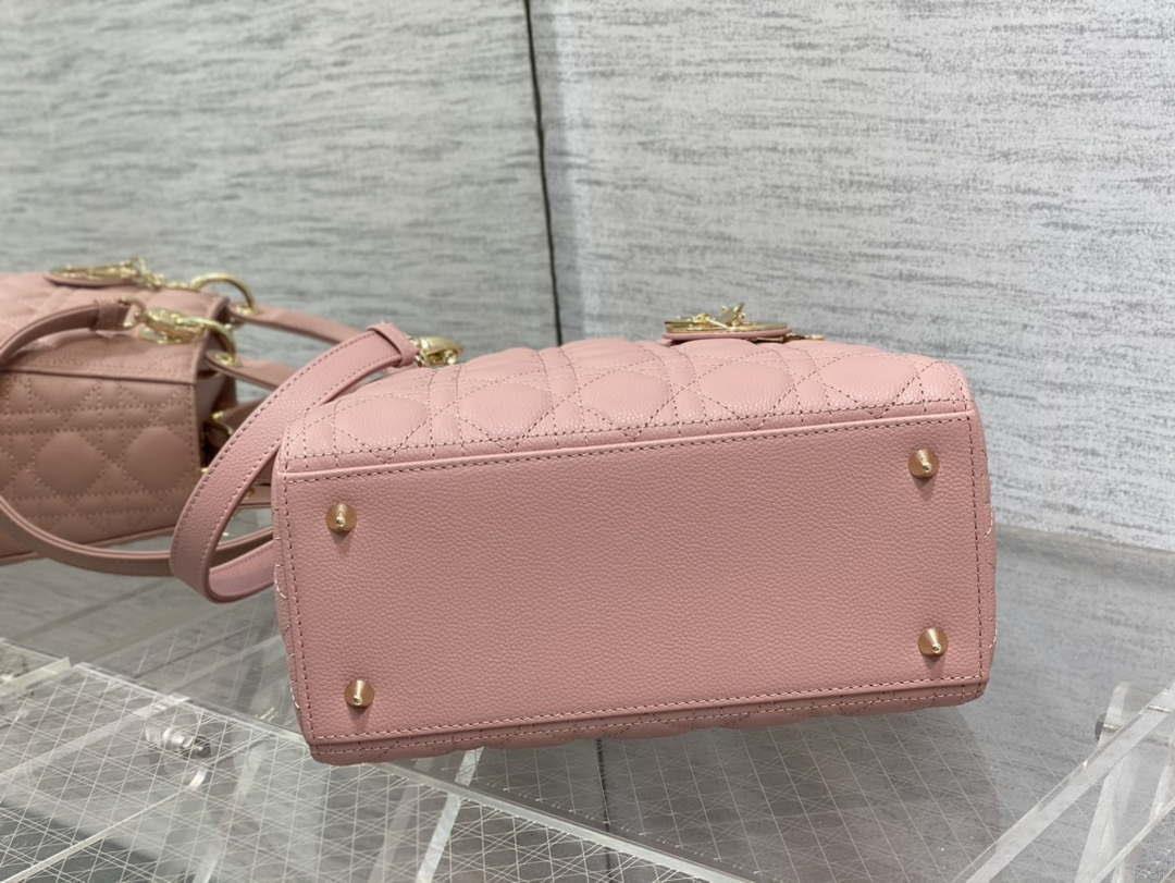 Dior M0565 Medium Lady Dior Bag Pink Grained Cannage Calfskin Gold