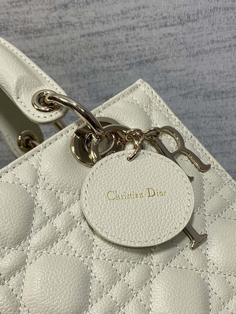 Dior M0565 Medium Lady Dior Bag Beige Grained Cannage Calfskin Gold