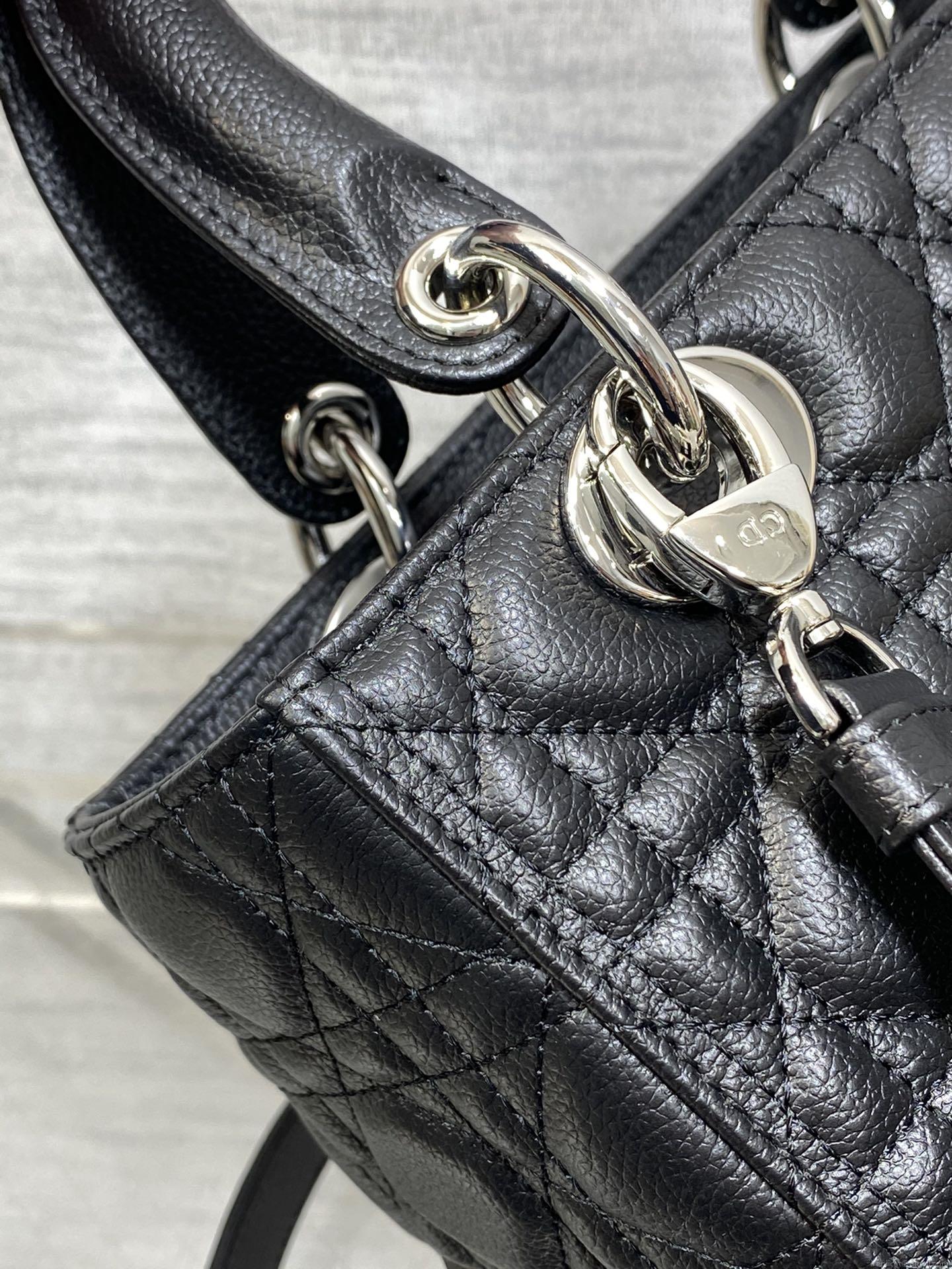 Dior M0565 Medium Lady Dior Bag Black Grained Cannage Calfskin Silver