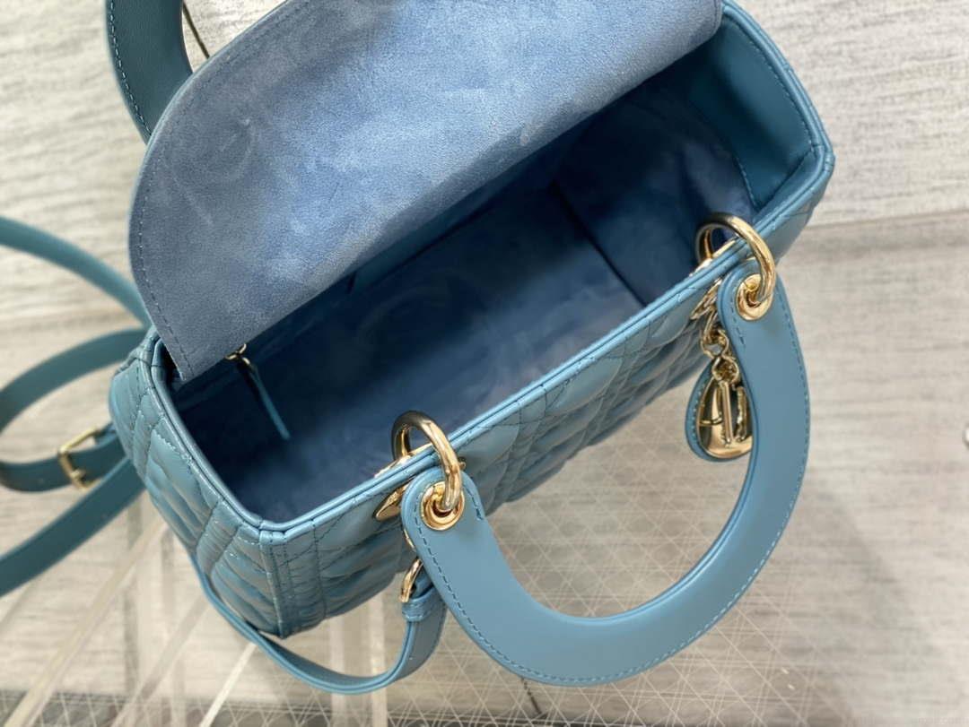 Dior M0565 Medium Lady Dior Bag Blue Cannage Lambskin Gold