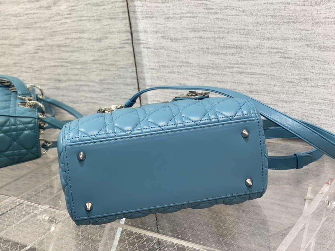 Dior M0565 Medium Lady Dior Bag Blue Cannage Lambskin Silver