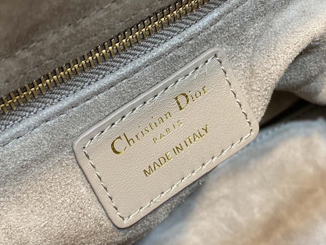 Dior M0565 Medium Lady Dior Bag Taupe Cannage Lambskin Enamel Hardware