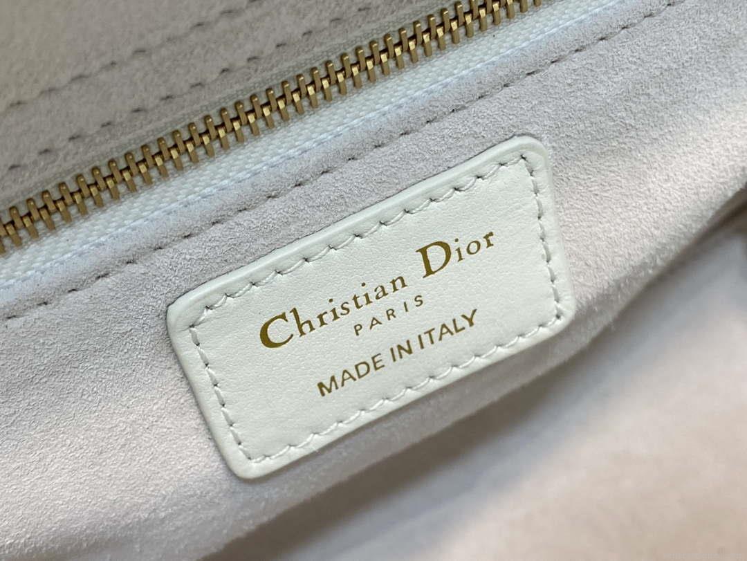Dior M0565 Medium Lady Dior Bag Mike Tea Cannage Lambskin Enamel Hardware