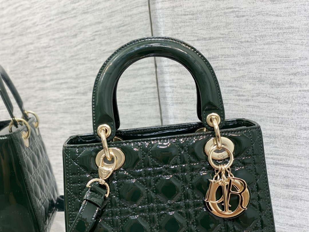 Dior M0565 Medium Lady Dior Patent Cannage Calfskin Bag Dark Green