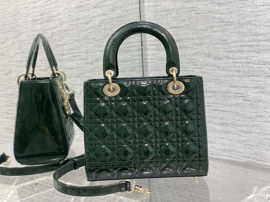 Dior M0565 Medium Lady Dior Patent Cannage Calfskin Bag Dark Green