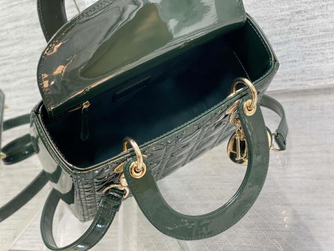 Dior M0565 Medium Lady Dior Patent Cannage Calfskin Bag Dark Green