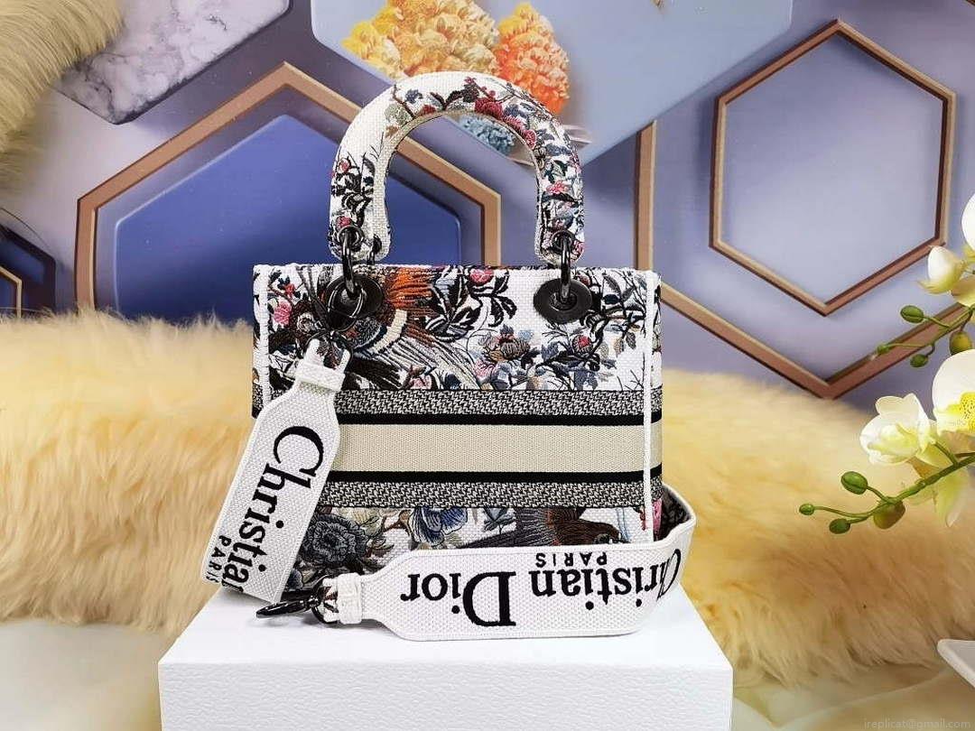 Dior M0565 Medium Lady D-Lite Multicolor Florilegio Embroidery M1033