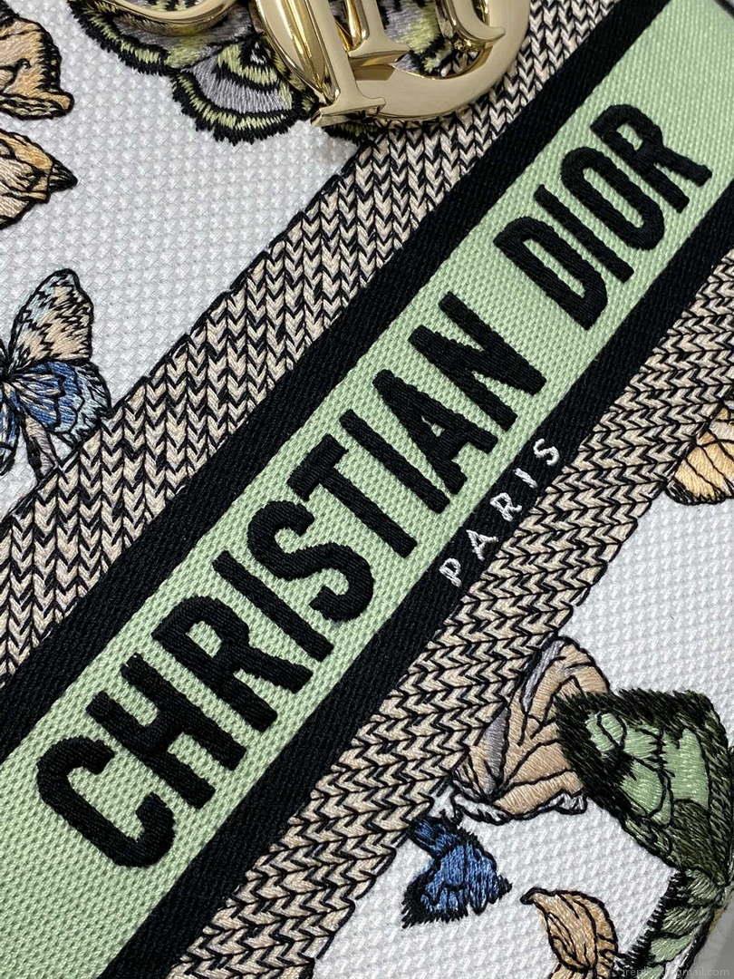 Dior M0565 Medium Lady D-Lite White Multicolor Toile de Jouy Mexico Embroidery M1038