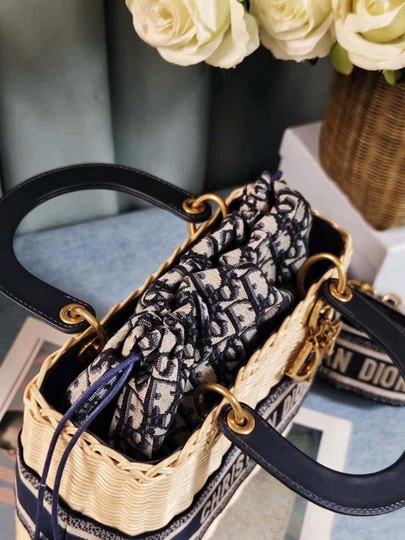 Dior M0565 Medium Lady Dior Bag Natural Wicker Navy Blue Dior Oblique Jacquard