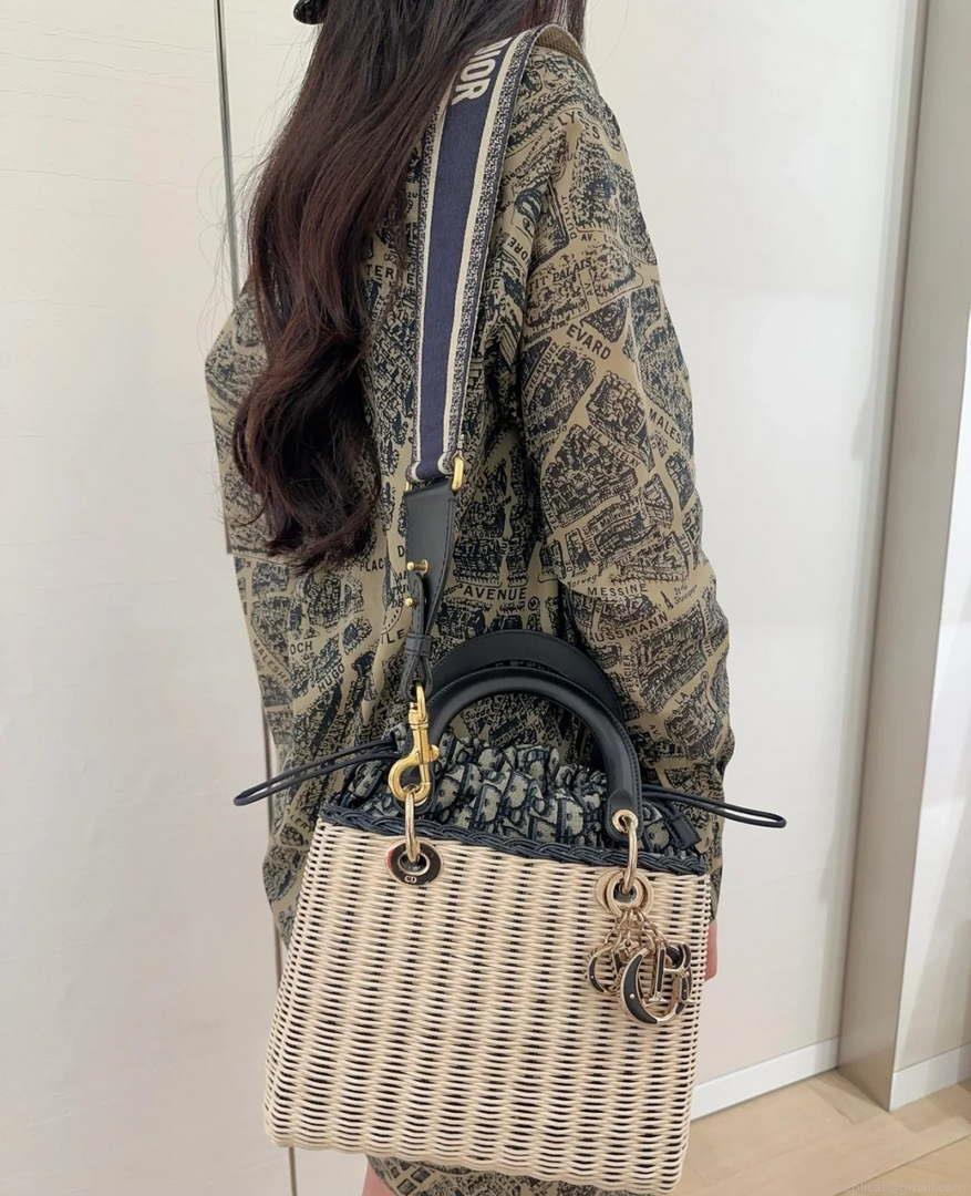 Dior M0565 Medium Lady Dior Bag Natural Wicker with Navy Blue