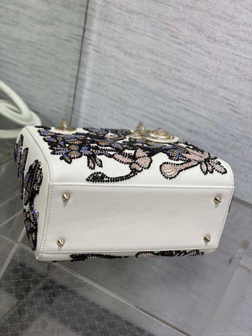 Dior M0565 Medium Lady D-Lite beaded Embroidery M1084