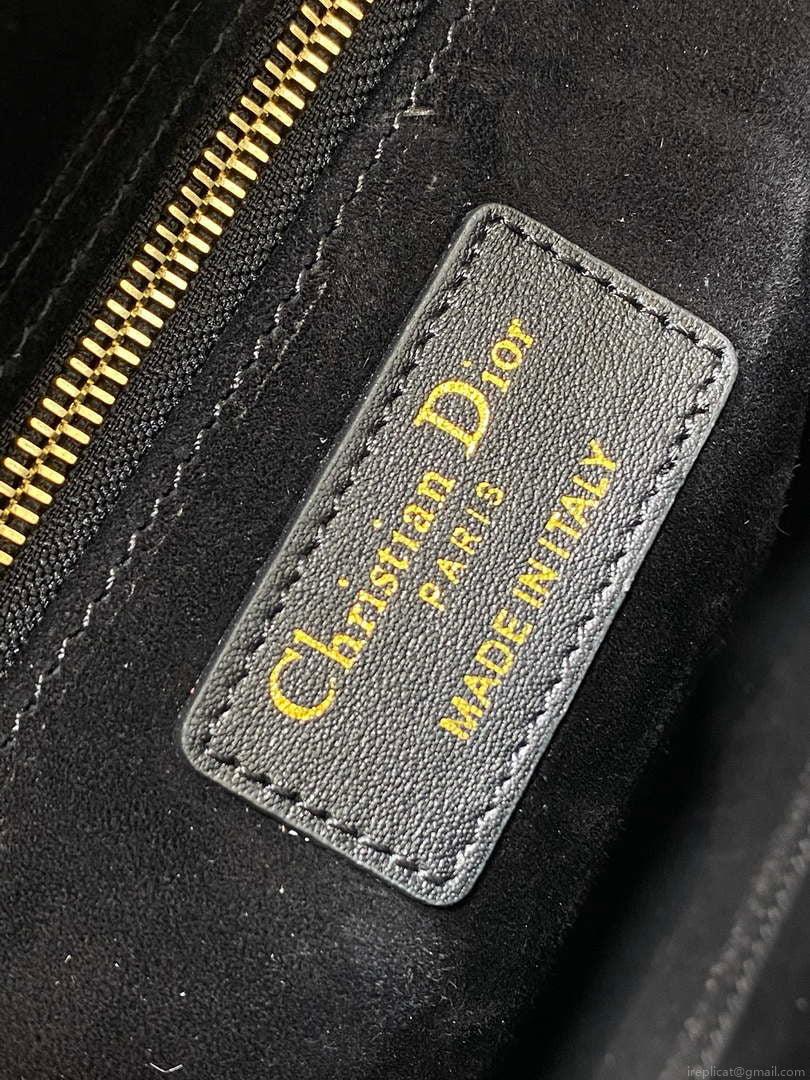 Dior M0565 Medium Lady D-Lite beaded Embroidery M1088