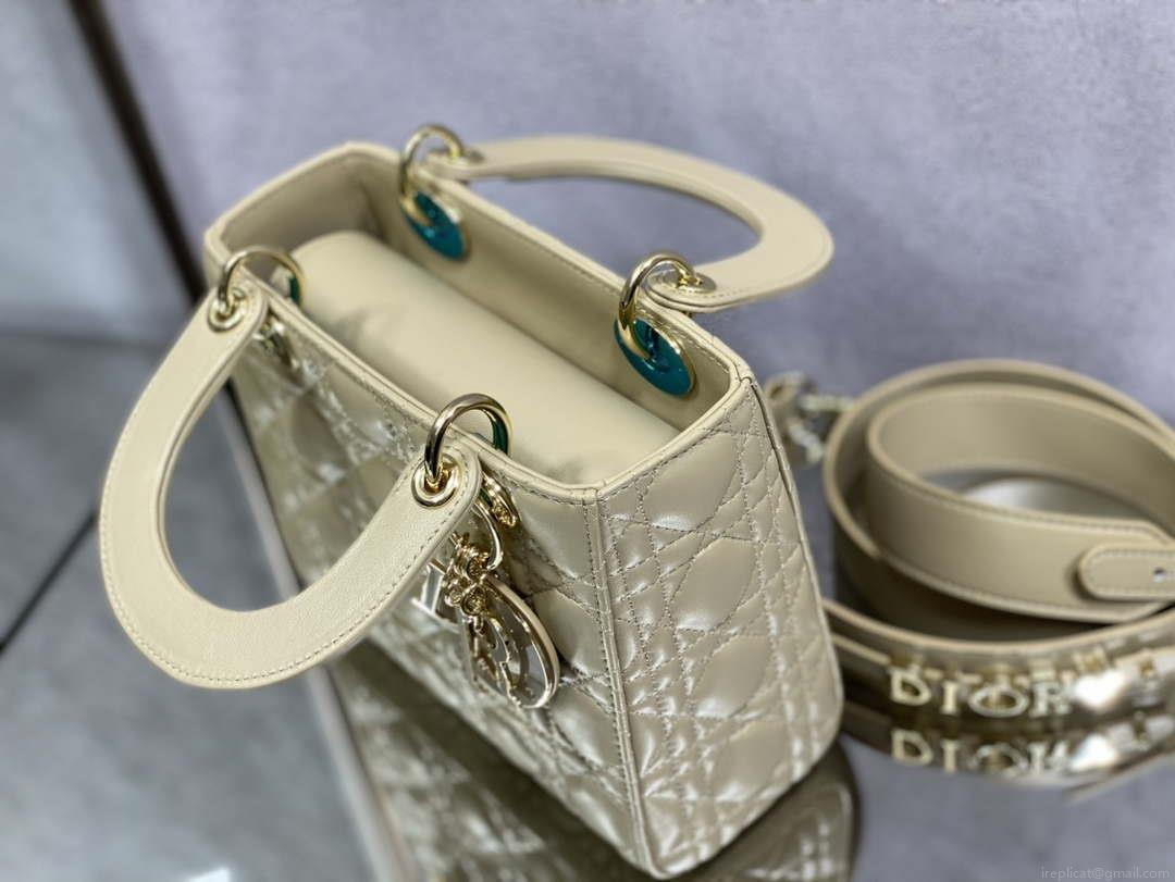 Dior M0531 Small Lady Dior Bag Yellow Cannage with enamel buckle