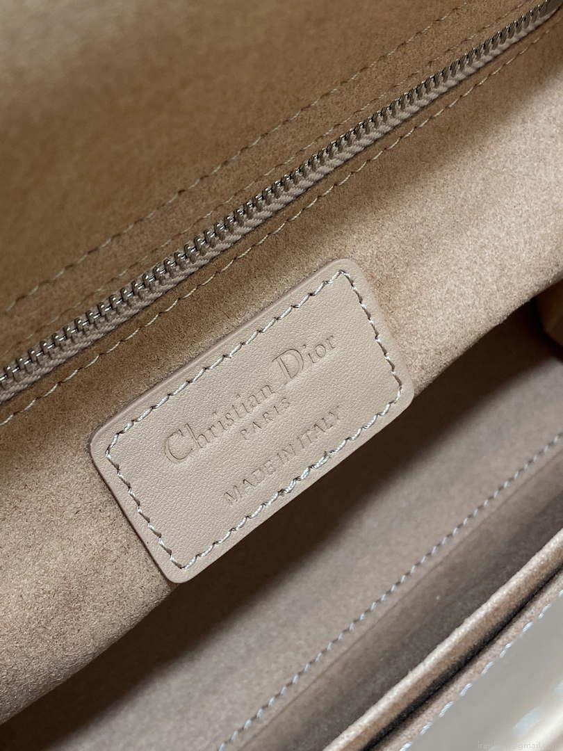 Dior M0538 Small Lady Dior Bag Matte Pink Cannage Calfskin with Diamond Motif