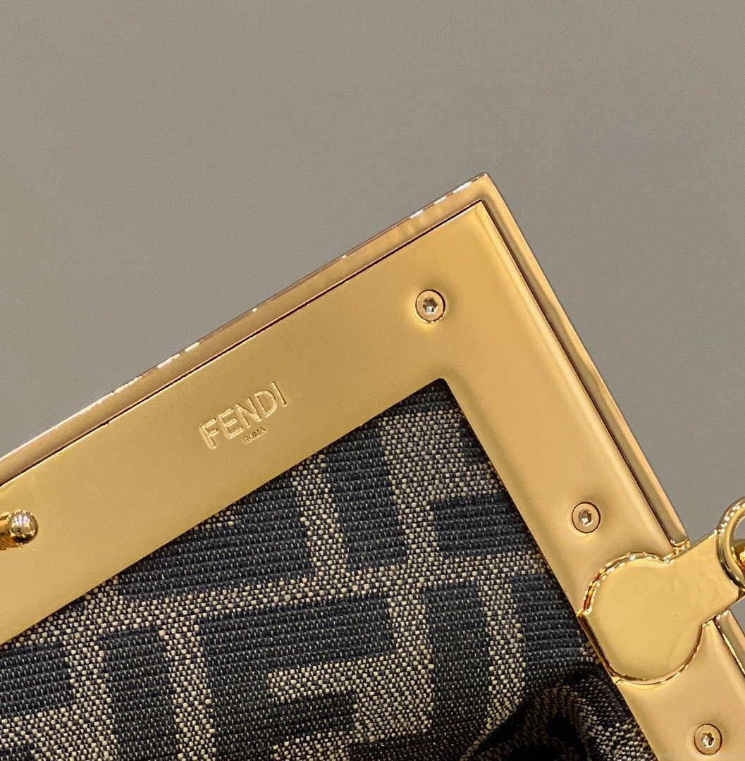 Fendi 8BP129 Fendi First Small Pink sequinned bag 80018M