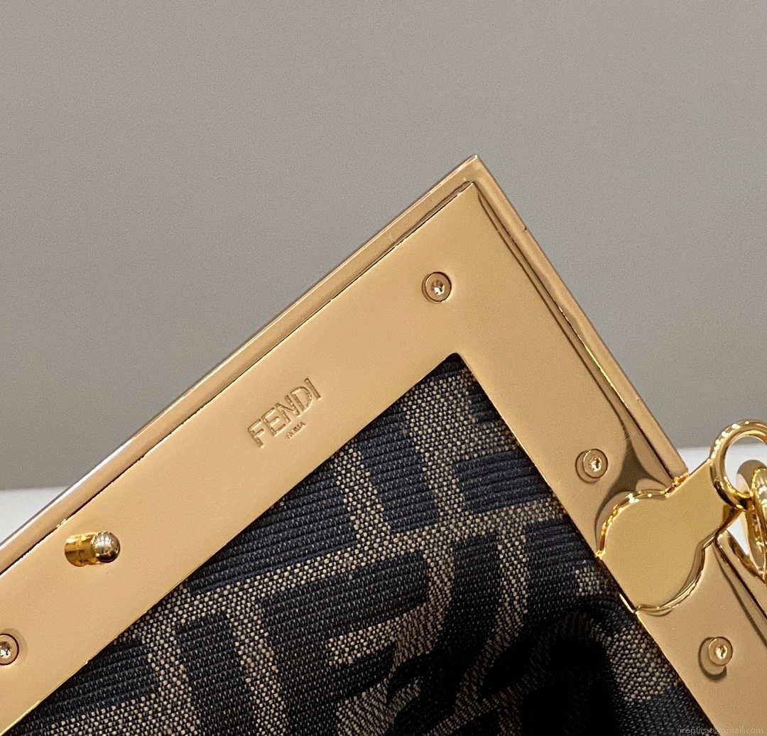 Fendi 8BP129 First Small Fuchsia leather bag 80018M Pink