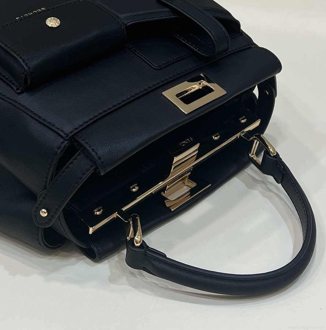 Fendi 8BN335 Peekaboo ISeeU Small Black leather bag 2113s