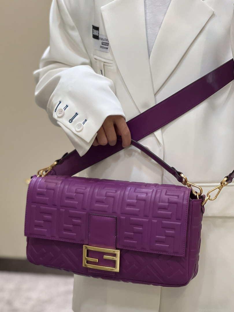 Fendi 8BR771 Baguette Purple leather bag