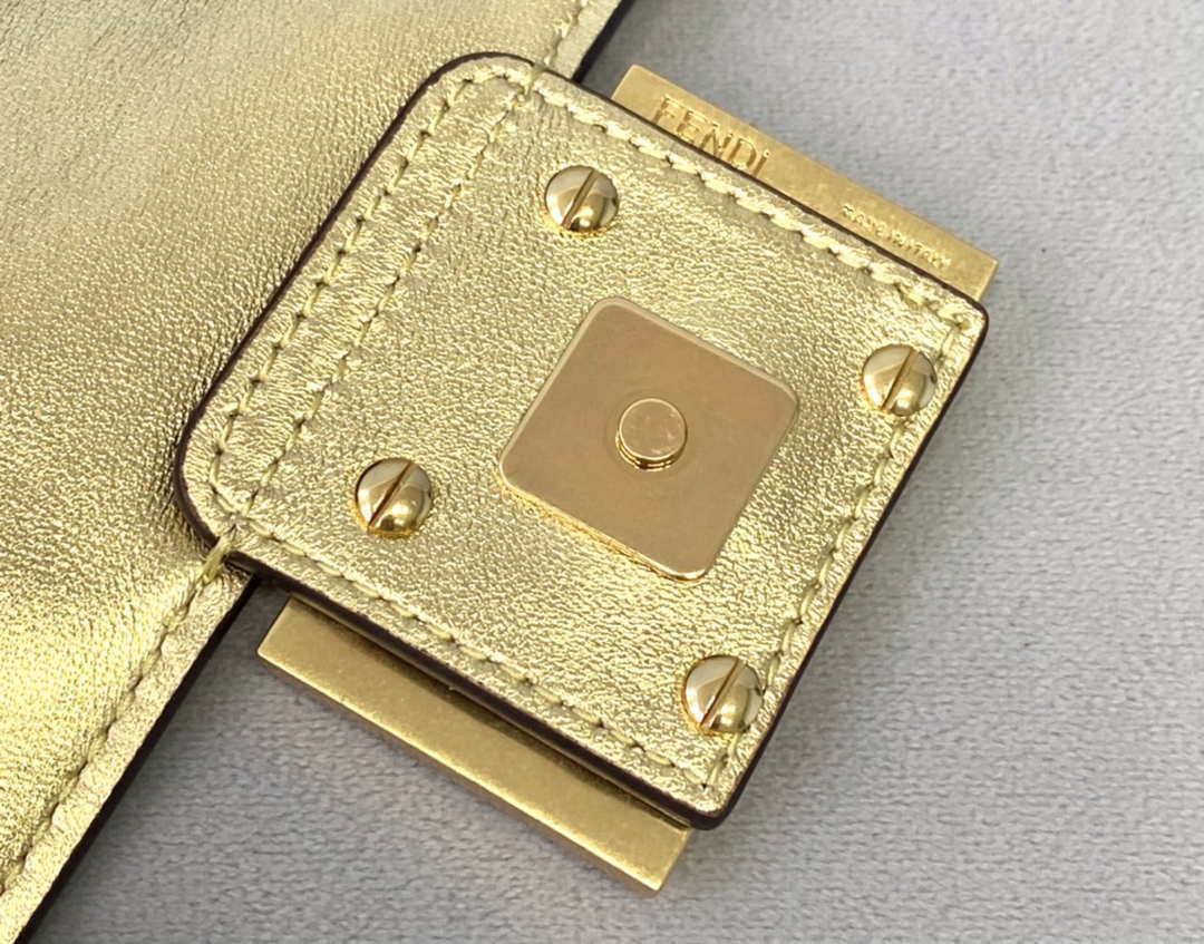 Fendi 8BS017 Baguette Mini Gold leather 0135 bag