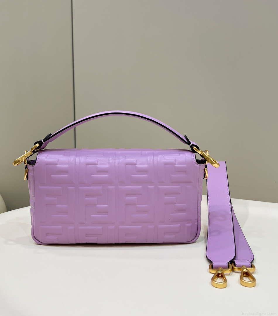 Fendi 8BR600 Baguette Medium leather 0135M bag Purple