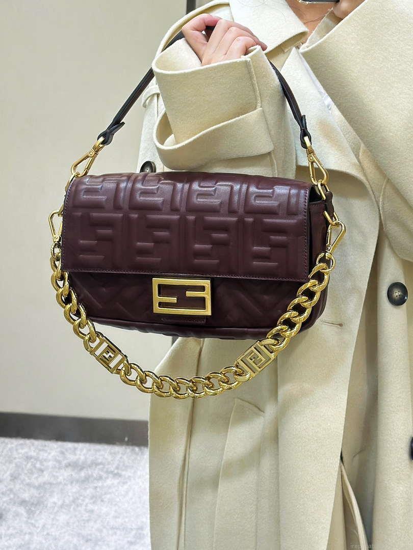 Fendi 8BR600 Baguette Medium leather 0135M bag Wine Red
