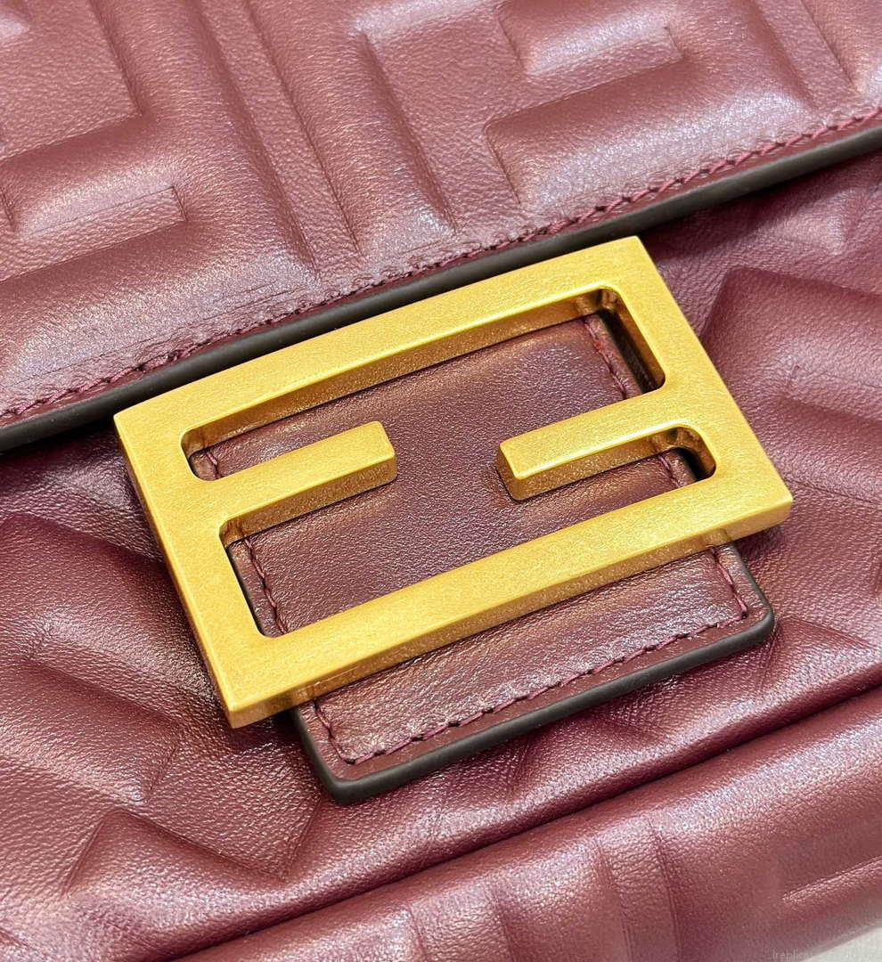 Fendi 8BR600 Baguette Medium leather 0135M bag Wine Red
