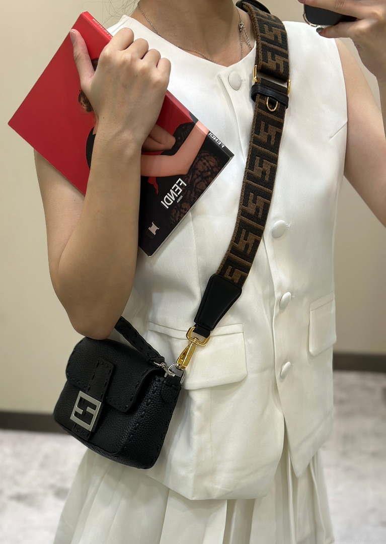 Fendi 8BS017 Baguette Mini Black Selleria bag with 309 hand-sewn Tpstitches 8610S