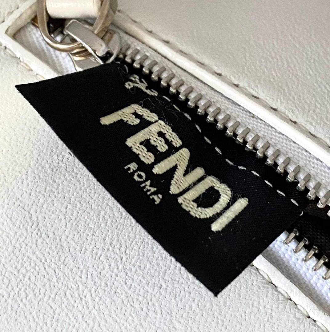 Fendi 5510S Peekaboo Iconic Essentially White Leather Bag