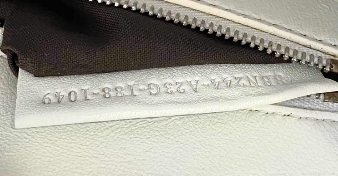 Fendi 5510S Peekaboo Iconic Essentially White Leather Bag