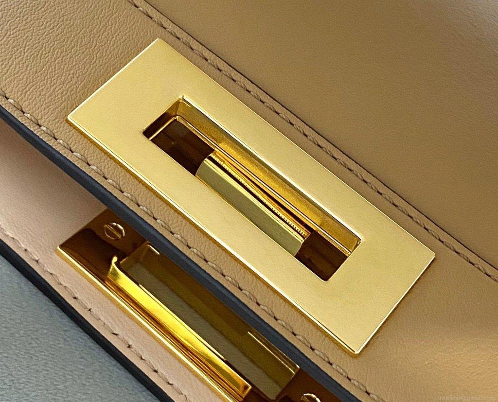 Fendi 70193 Peekaboo ISEEU MEDIUM Apricot Leather Bag