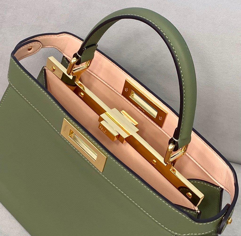 Fendi 70193 Peekaboo ISEEU MEDIUM Green Leather Bag